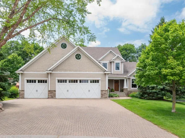 1776 Lockridge Ct, Waconia, MN 55387