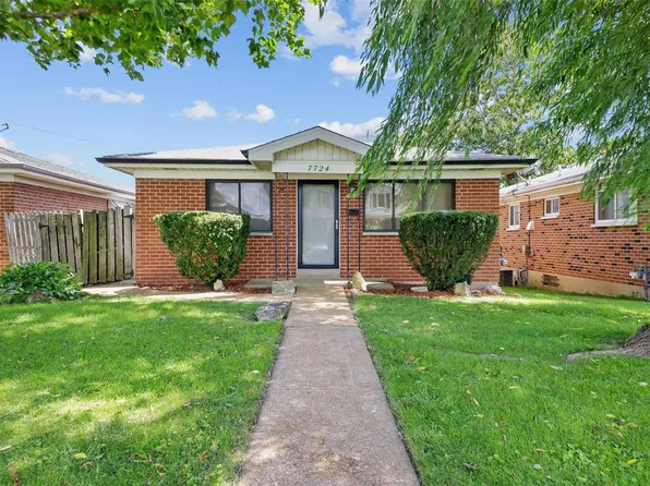 7724 Alaska Ave, Saint Louis, MO 63111