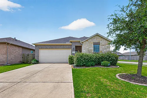 19031 Fulvetta Haven Way Photo 1