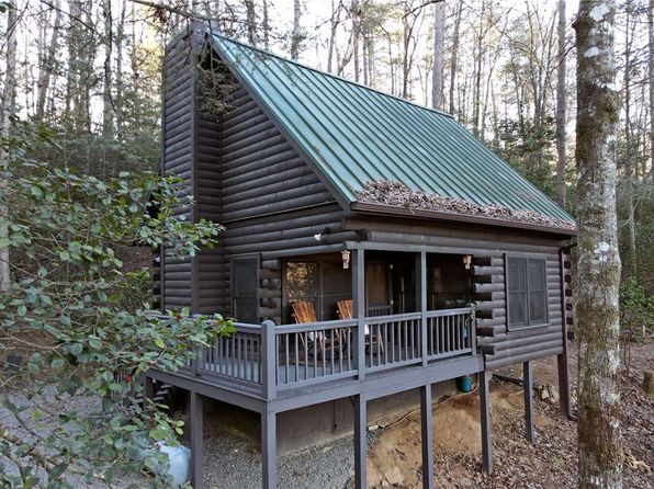 226 Pine Tree Dr, Epworth, GA 30541