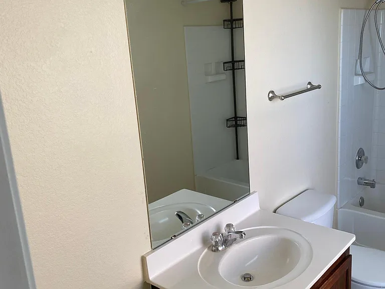 8103 Zephyr Ct — Photo 17