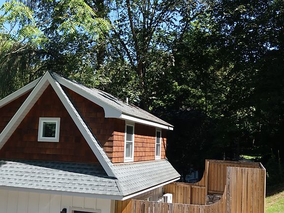 5th image of 11 Hill Ln