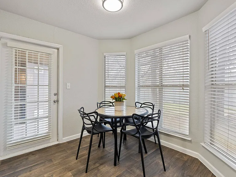 Spacious Dining Room in Ovation Apartments - Luxury Living in Austin, TX