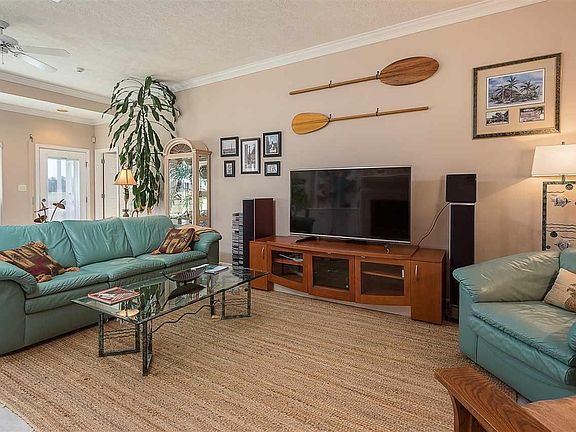 5th image of 4072 Longwood Cir