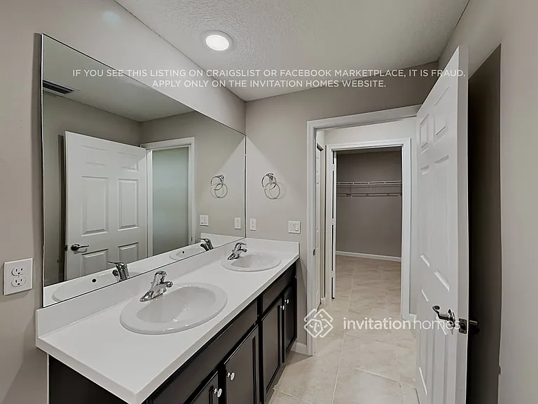 373 NW Avens St — Photo 16