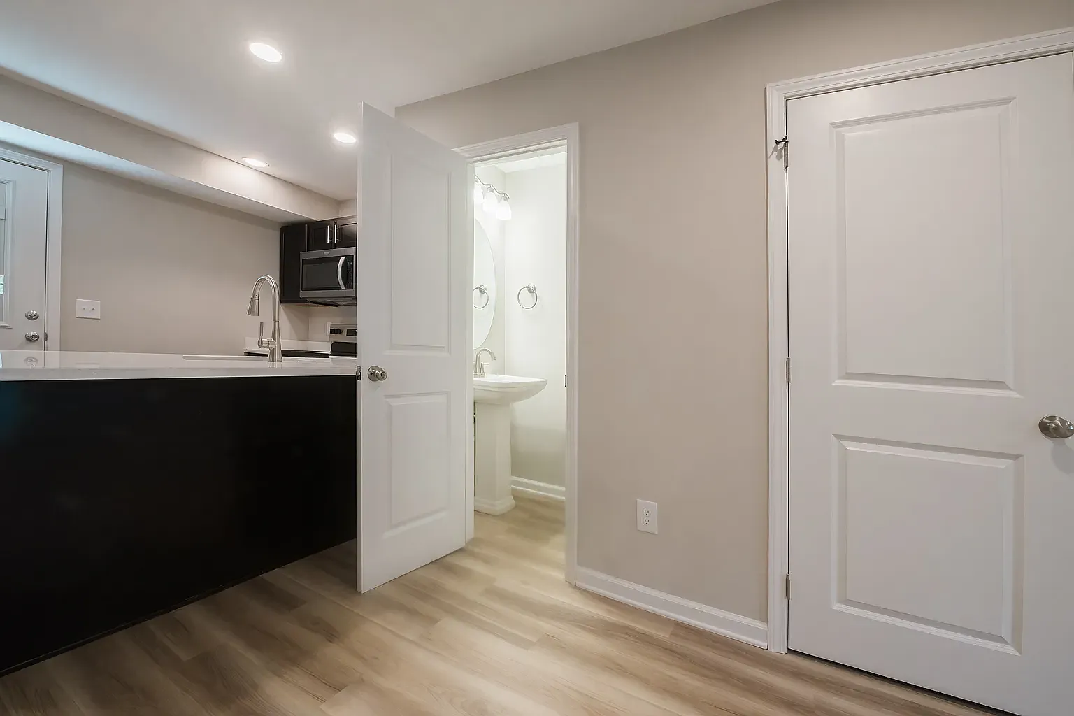 3124 Tiffany Ct — Photo 3