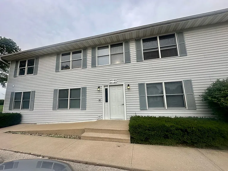 465 N School St #469 — Photo 1