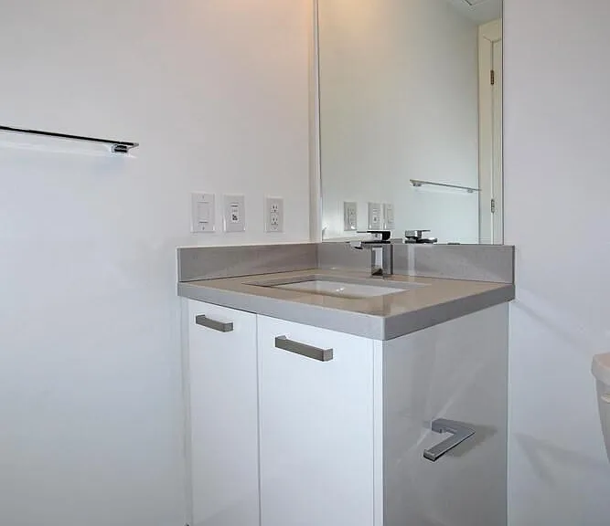 458 Richmond St W #1605 — Photo 4