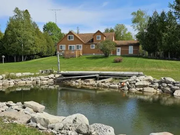26895 E Channel Rd, Drummond Island, MI 49726