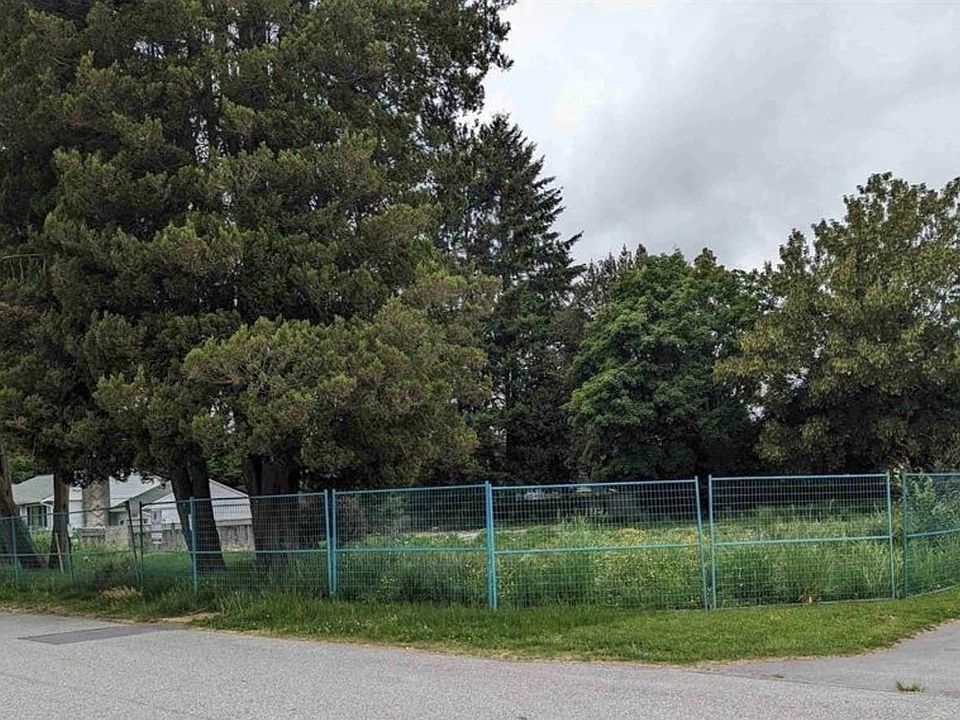 1st image of 21321 122nd Ave
