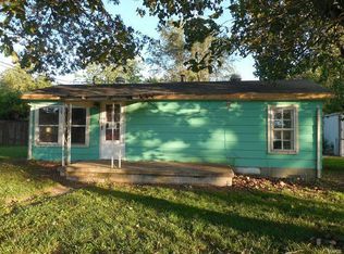 417 W Cedar St, Bertrand, MO 63823