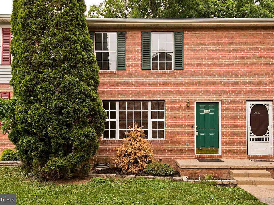 1st image of 209 Buckingham Dr
