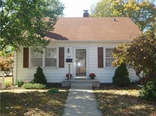 238 N 6th Ave, Beech Grove, IN 46107