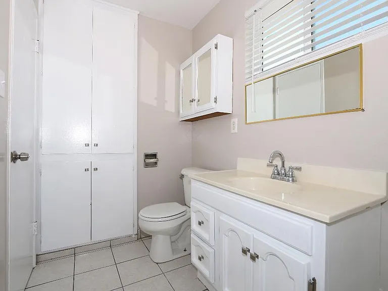 316 N Moore Ave #E — Photo 3