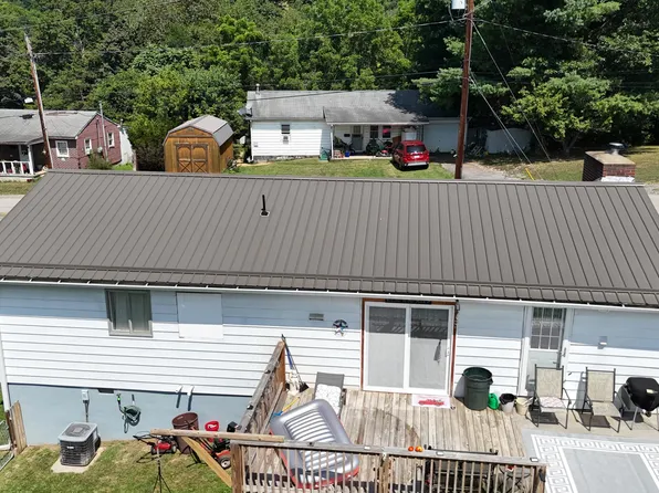 469 Matthews Rd, Ronceverte, WV 24970