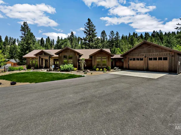 26 Creekside Ct, Garden Valley, ID 83622