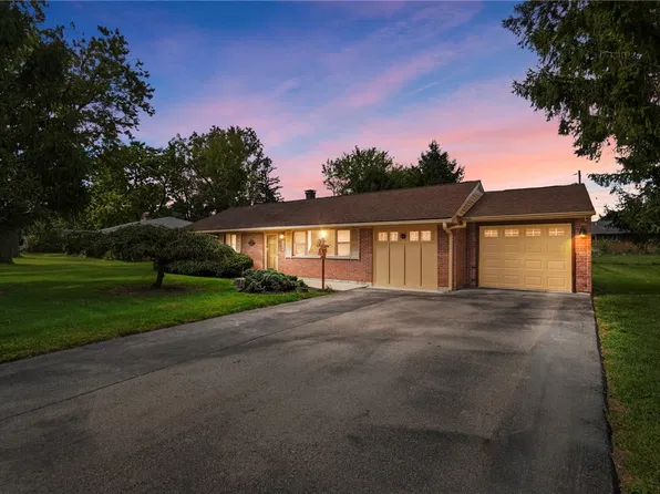 634 Omar Cir, Yellow Springs, OH 45387