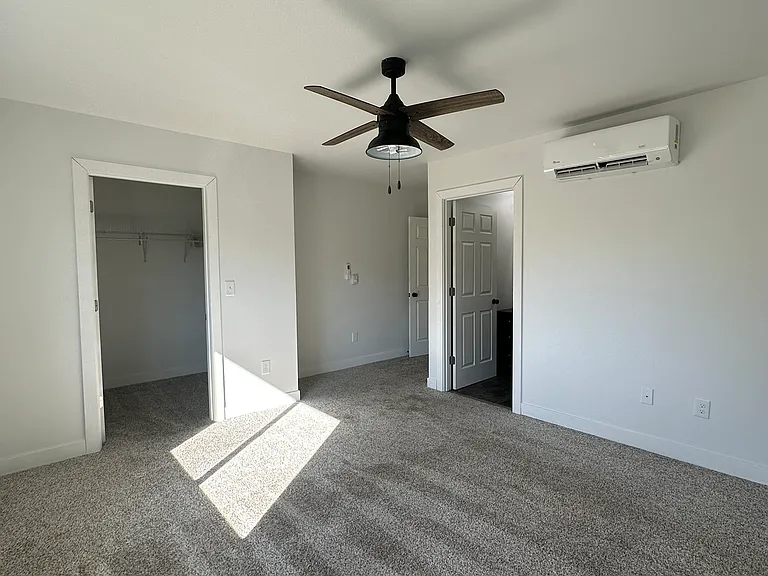 16899 S 12th St #5 — Photo 23