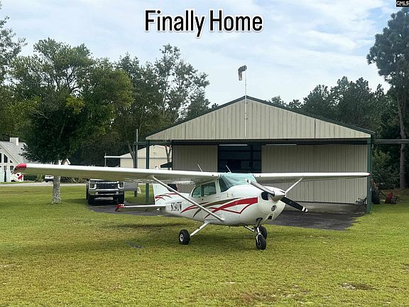 2nd image of 304 Downwind Leg Rd