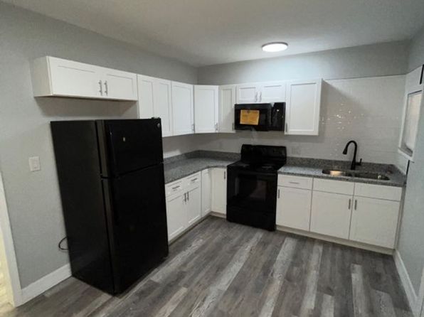 495 Guava St E APT 5