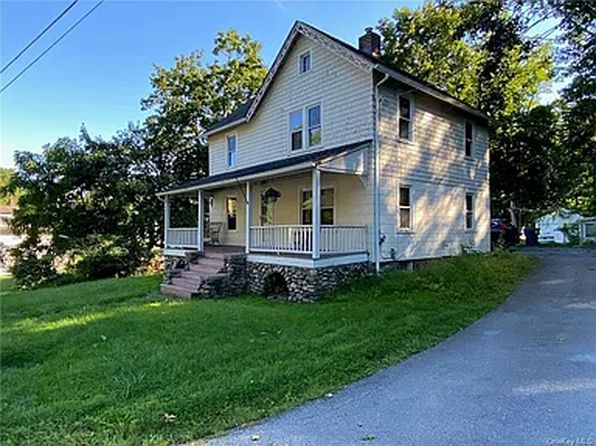 15 Edgewood Dr