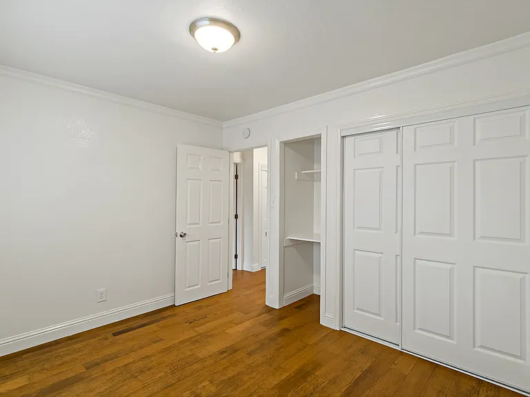 120 Rodeo Ave #3 — Photo 3