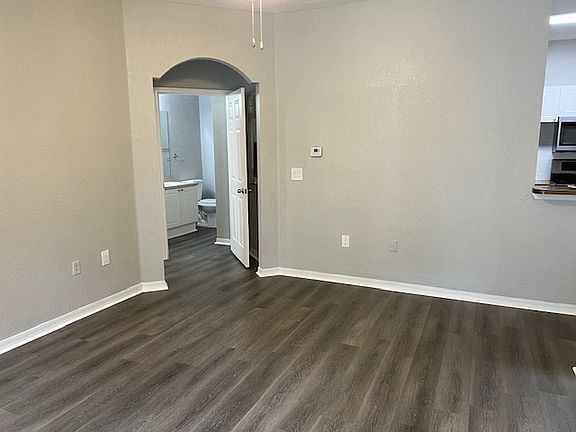 2nd image of 837 Grand Regency Point