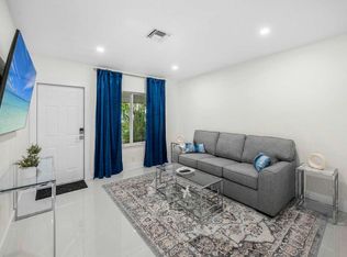 44 N Federal Hwy #ID1020830P, Fort Lauderdale, FL 33301