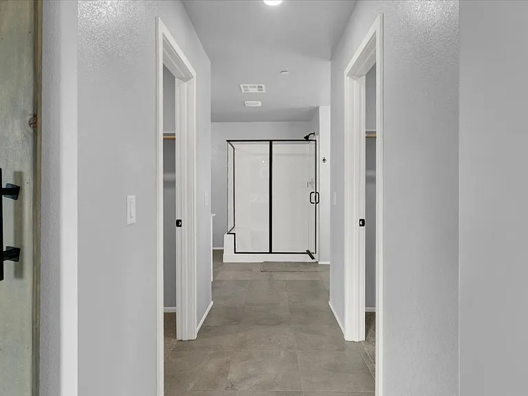 7481 Moonglade St — Photo 17