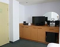 4th image of 4130 Collins Ave #408