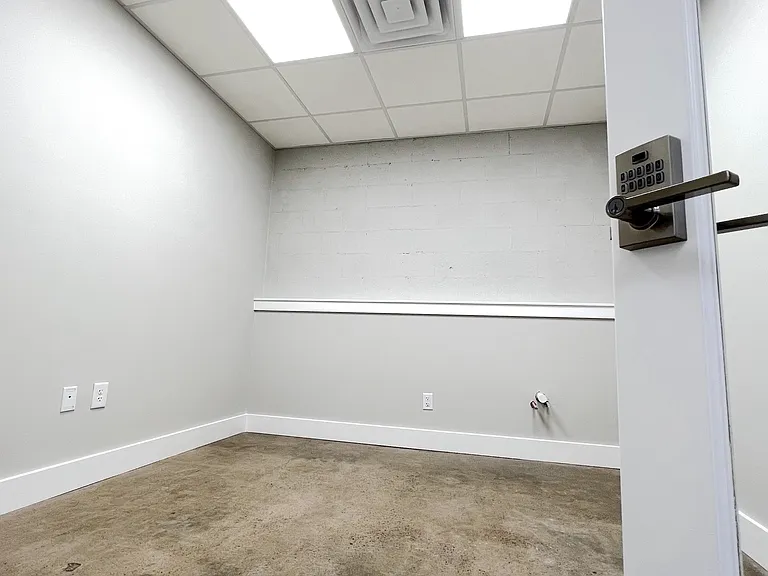 204 5th Ave E #106 — Photo 12