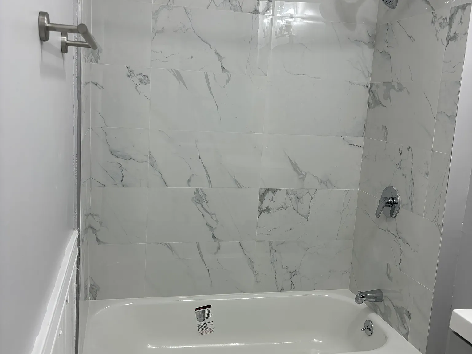 322 Lovell St — Photo 3