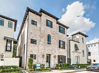 12 Southside Cir, Houston, TX 77025