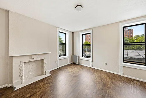 207 Hull St #2L Photo 1