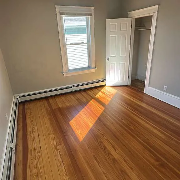 292 Burnside Ave #3 — Photo 9
