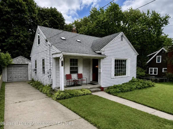 913 Everett Dr, Lansing, MI 48915