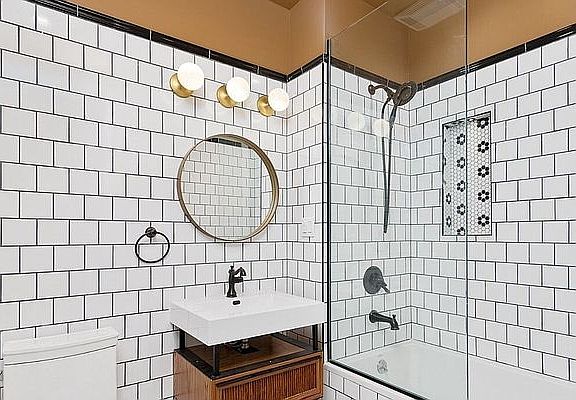 3rd image of 225 Kent Ave #603A