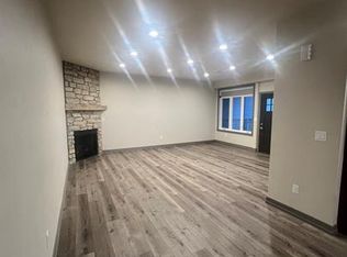 1151 Racine Rd #2, Menasha, WI 54952