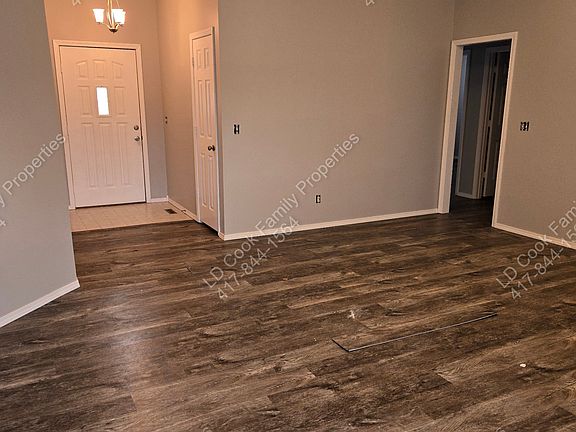 4th image of 113 Pine Hill Ct