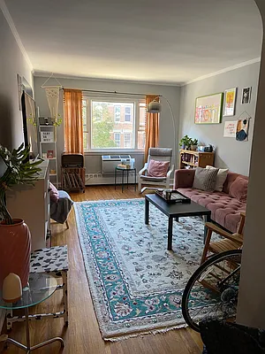 Rented by Amorelli Realty | media 2