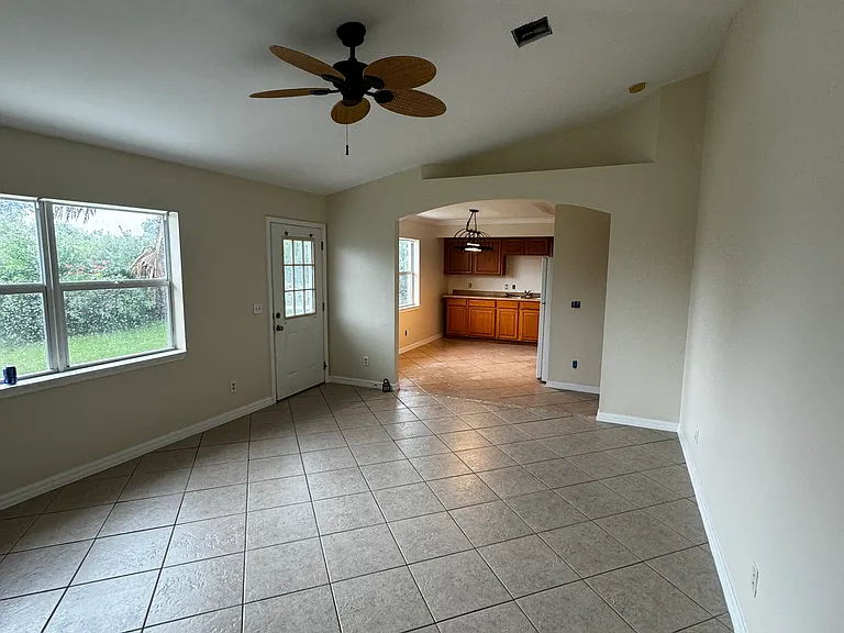 11033 Reims Ave #B — Photo 11
