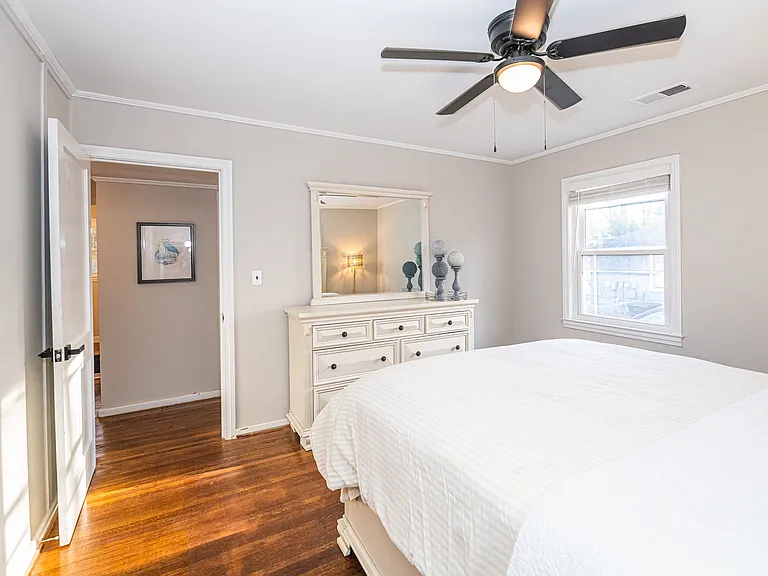2606 Philip St — Photo 21