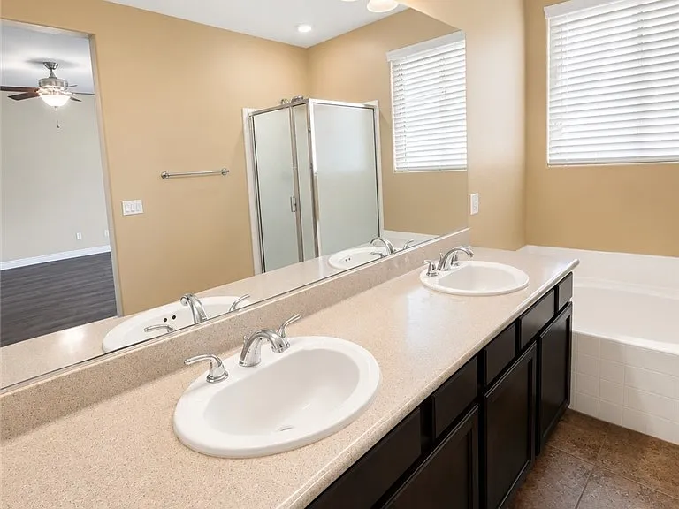 2113 Forest Mist Ave — Photo 9