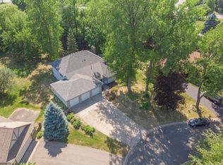 8961 Montegue Ter, Minneapolis, MN 55443