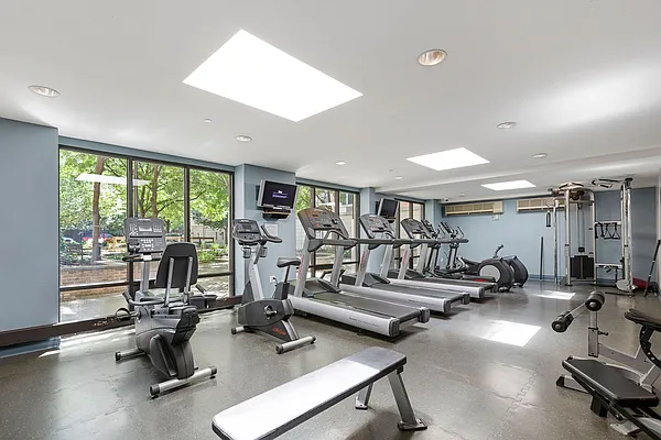 Sold by Nest Seekers International | media 13