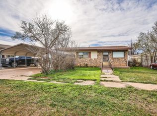 1235 S 12th St, Slaton, TX 79364