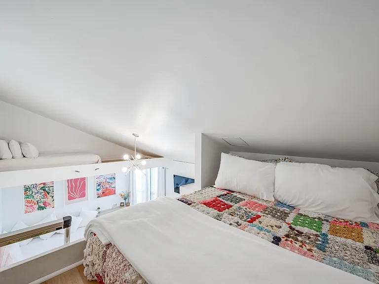 1000 W 26th St #208 — Photo 17