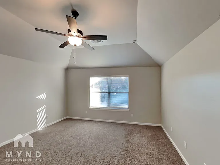5400 Riverrun Ct — Photo 9