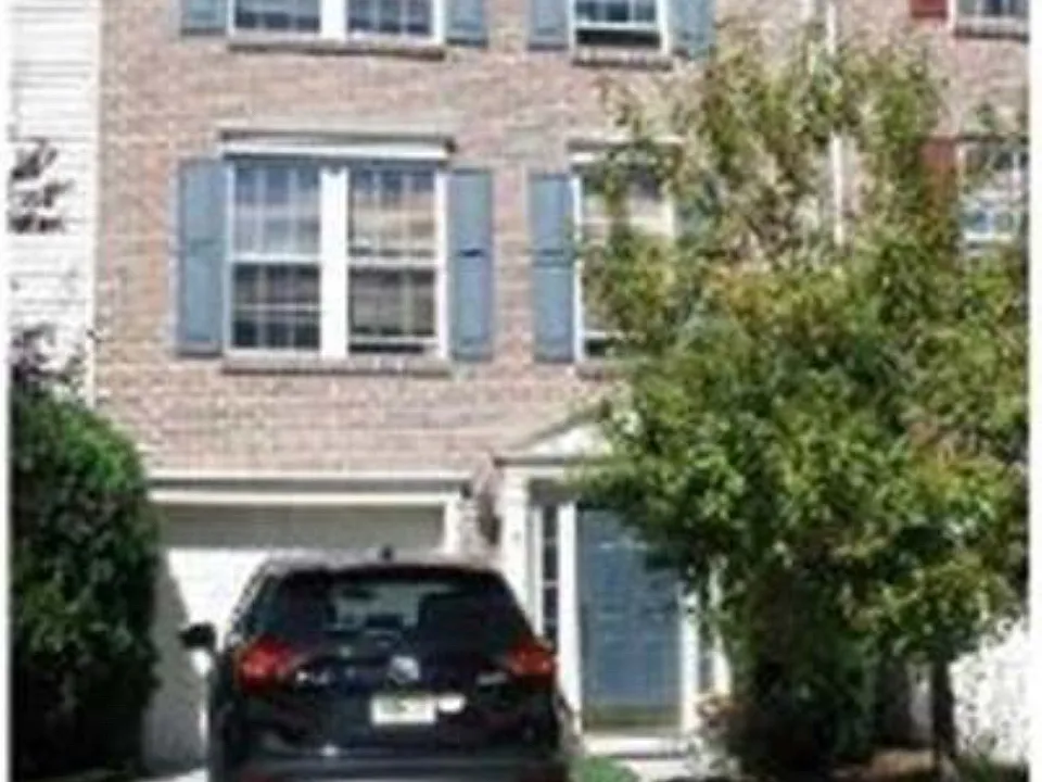 3 Golf View Ct