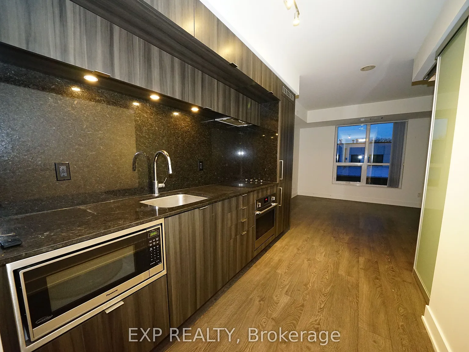 1 bed, $2,450 — Photo 2